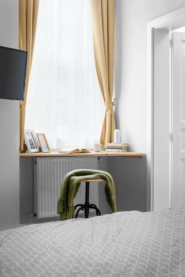 Urban Jungle For Real Treasure Seekers Budapest Apartment
