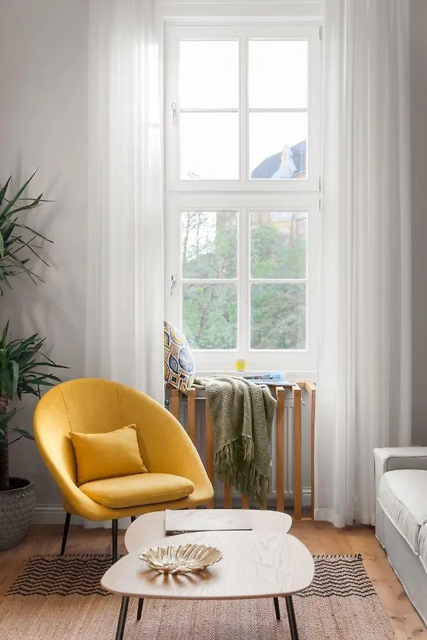 Urban Jungle For Real Treasure Seekers Budapest Apartment